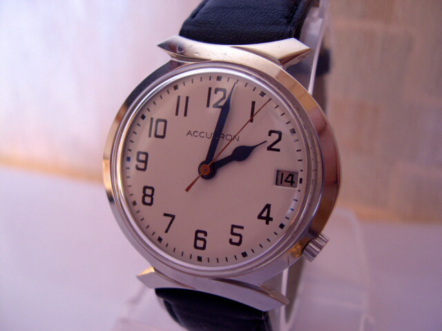 bulova8.jpg (95847 octets)